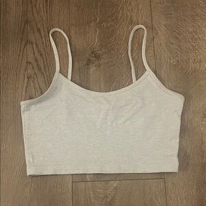 Aritzia crop top